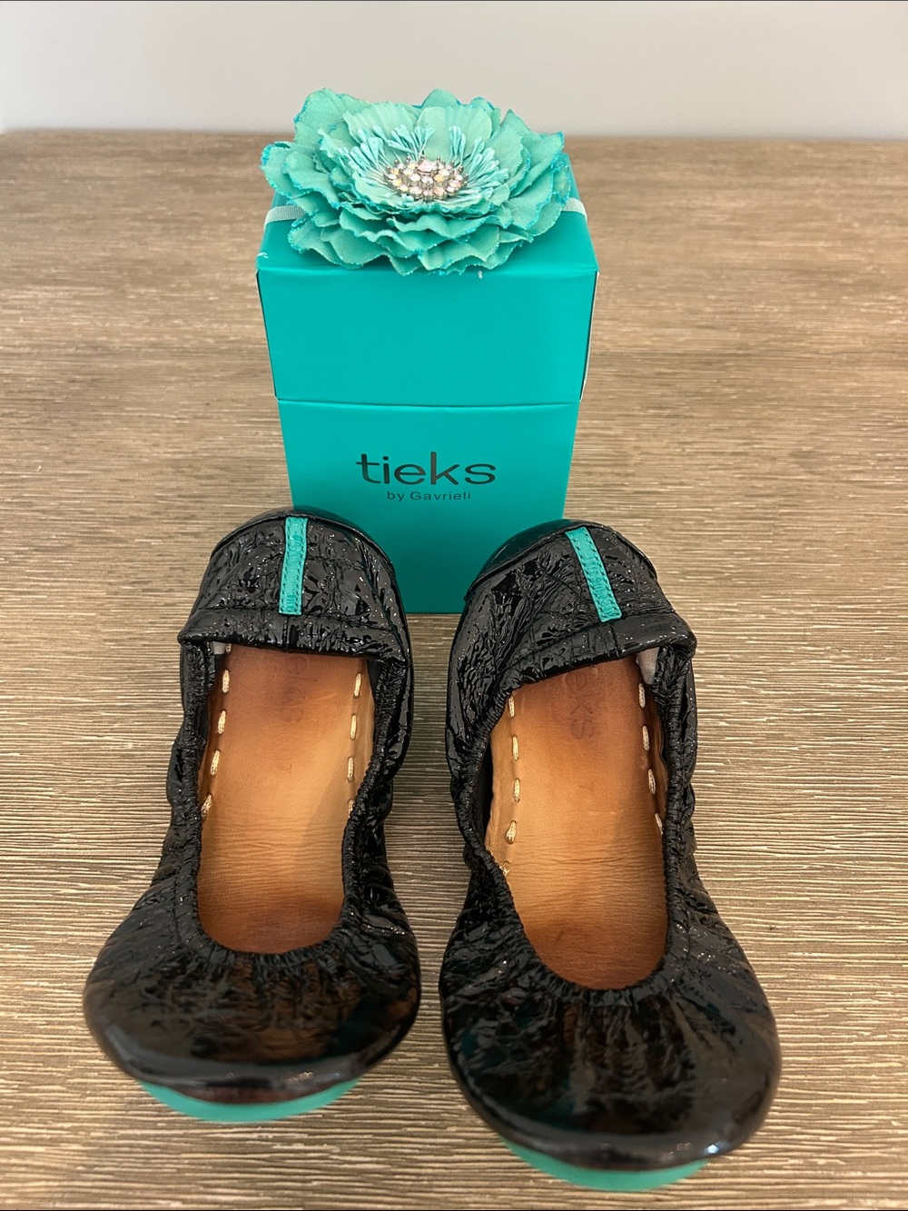 Tieks Black Patent Ballet Flats with Turquoise Trim